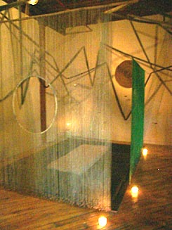 troom09w